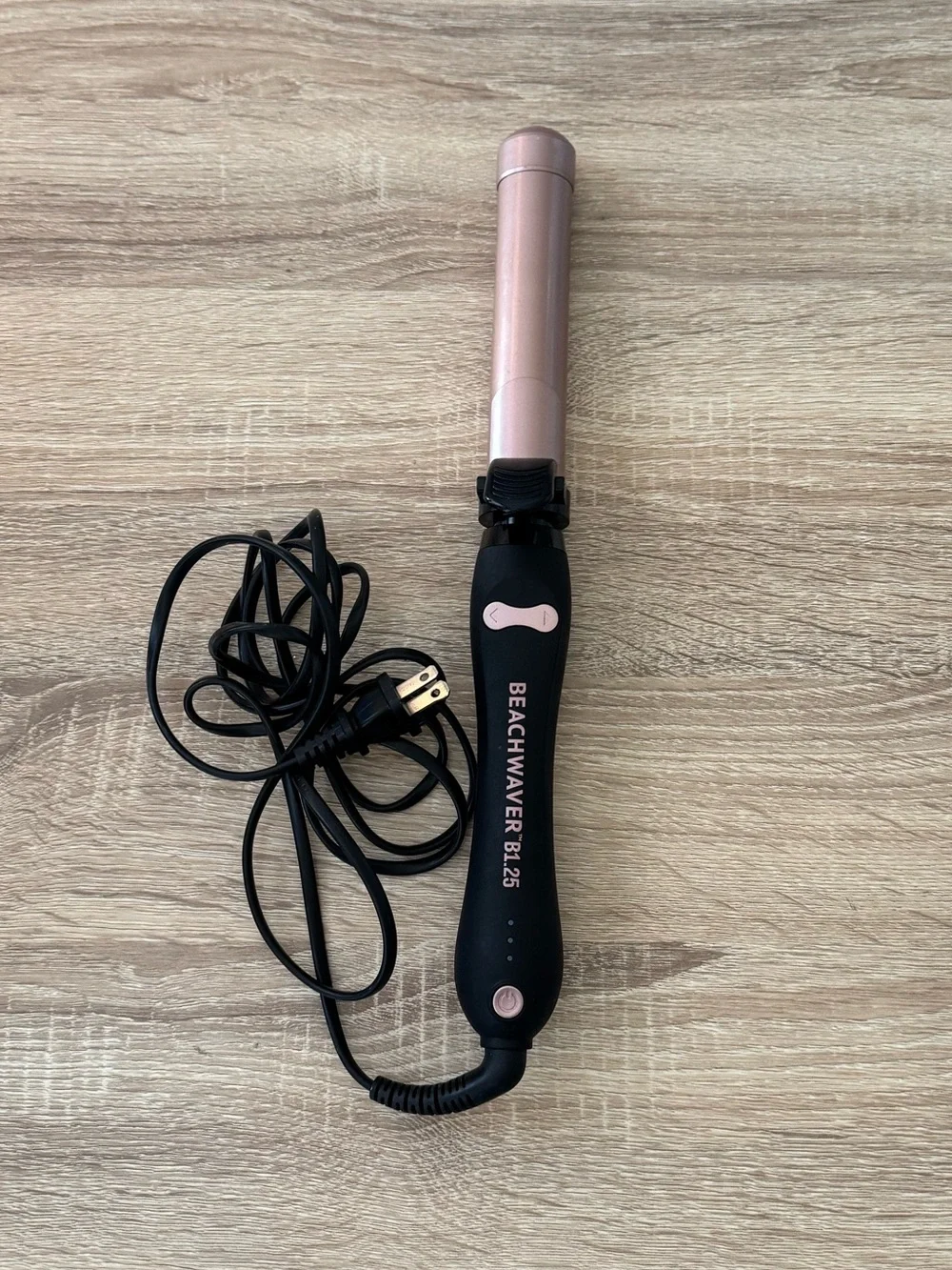 Beachwaver B1 Midnight Rose Rotating Automatic 1.25 Inch Ceramic‎ Curling Iron